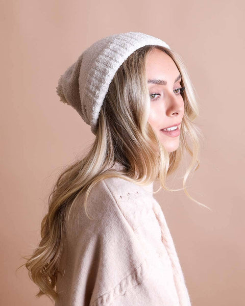Cozy Boucle Pom Beanie – Beige