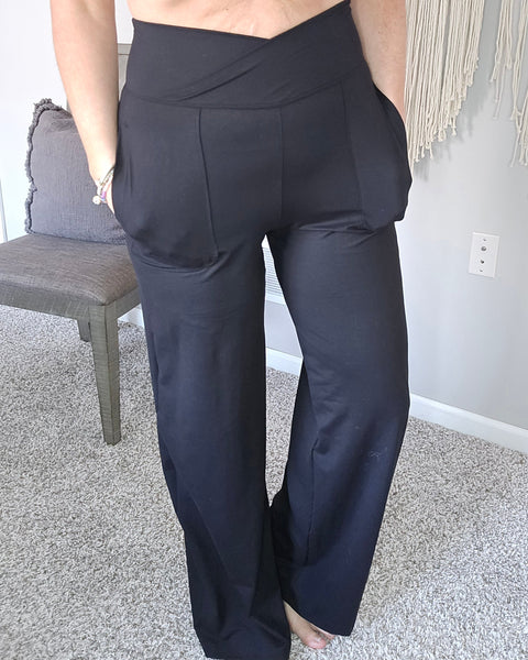 Kacie's Favorite Wide Leg Pant in Black