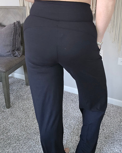 Kacie's Favorite Wide Leg Pant in Black