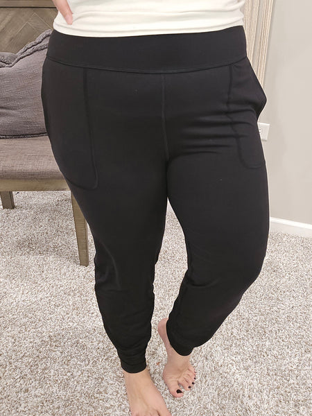 Kacie's Favorite Jogger Leggings in Black